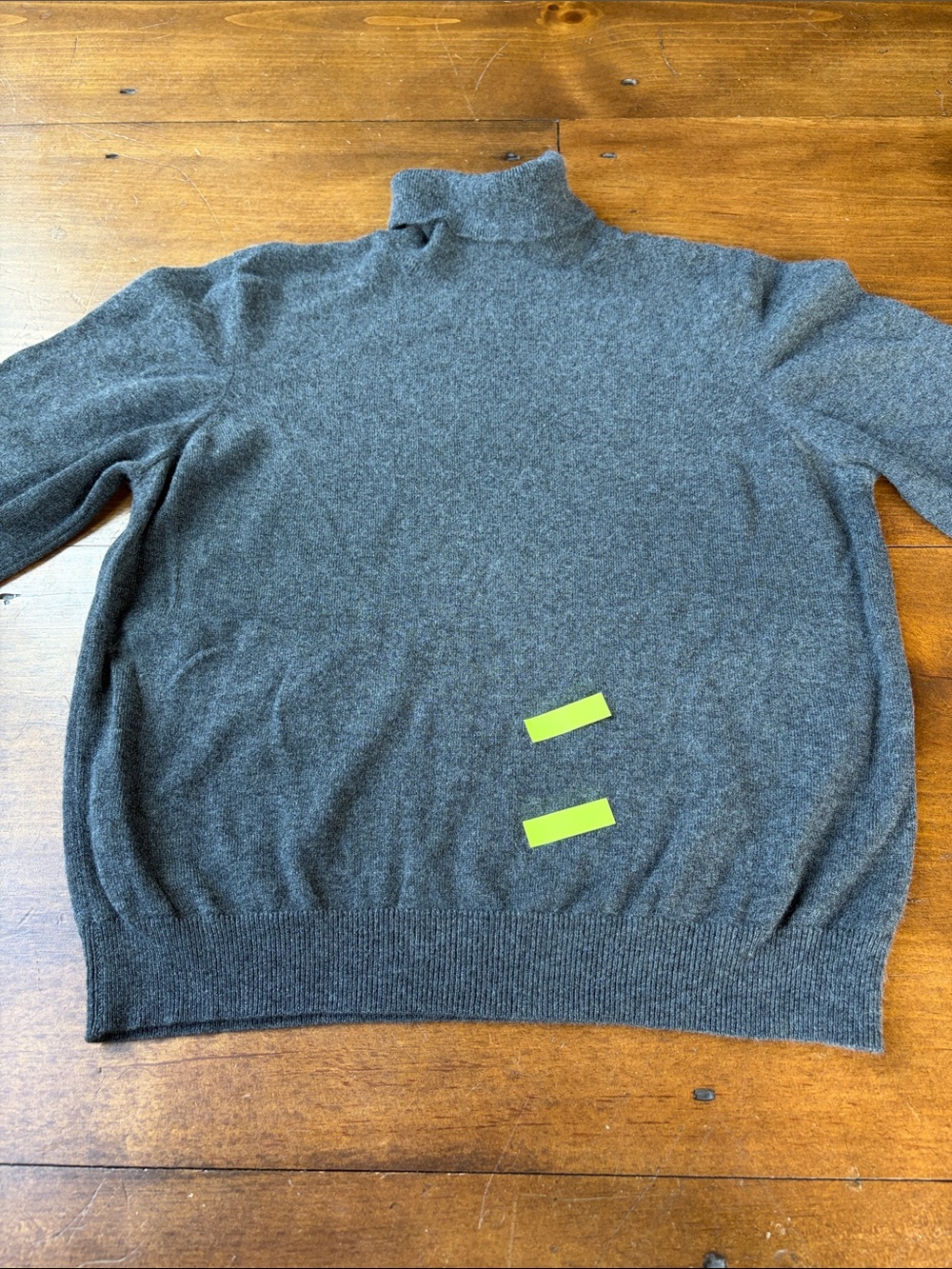 Saks Fifth Avenue Gray Cashmere Turtleneck Sweater Sz XL - Picture 6 of 12